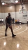 全力詹降临野球场！这肌肉碰撞是NBA级别的屠杀😱